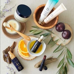 **BEAUTYCOUNTER SAMPLES** + Reimbursed Shipping